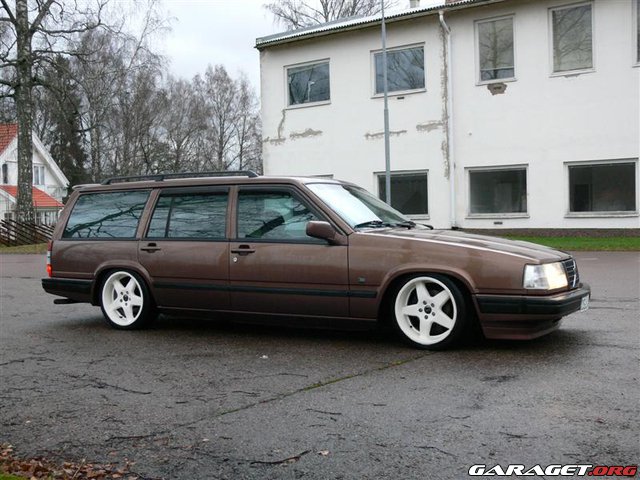 Posted in Clean Dumped Slammed Volvo Wagon on January 24 
